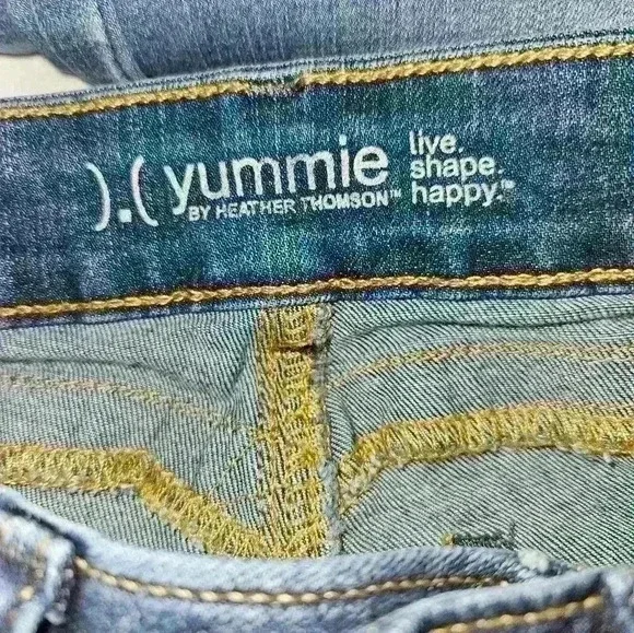 Yummie by Heather Thompson Jeans Size 28 - Picture 11 of 13